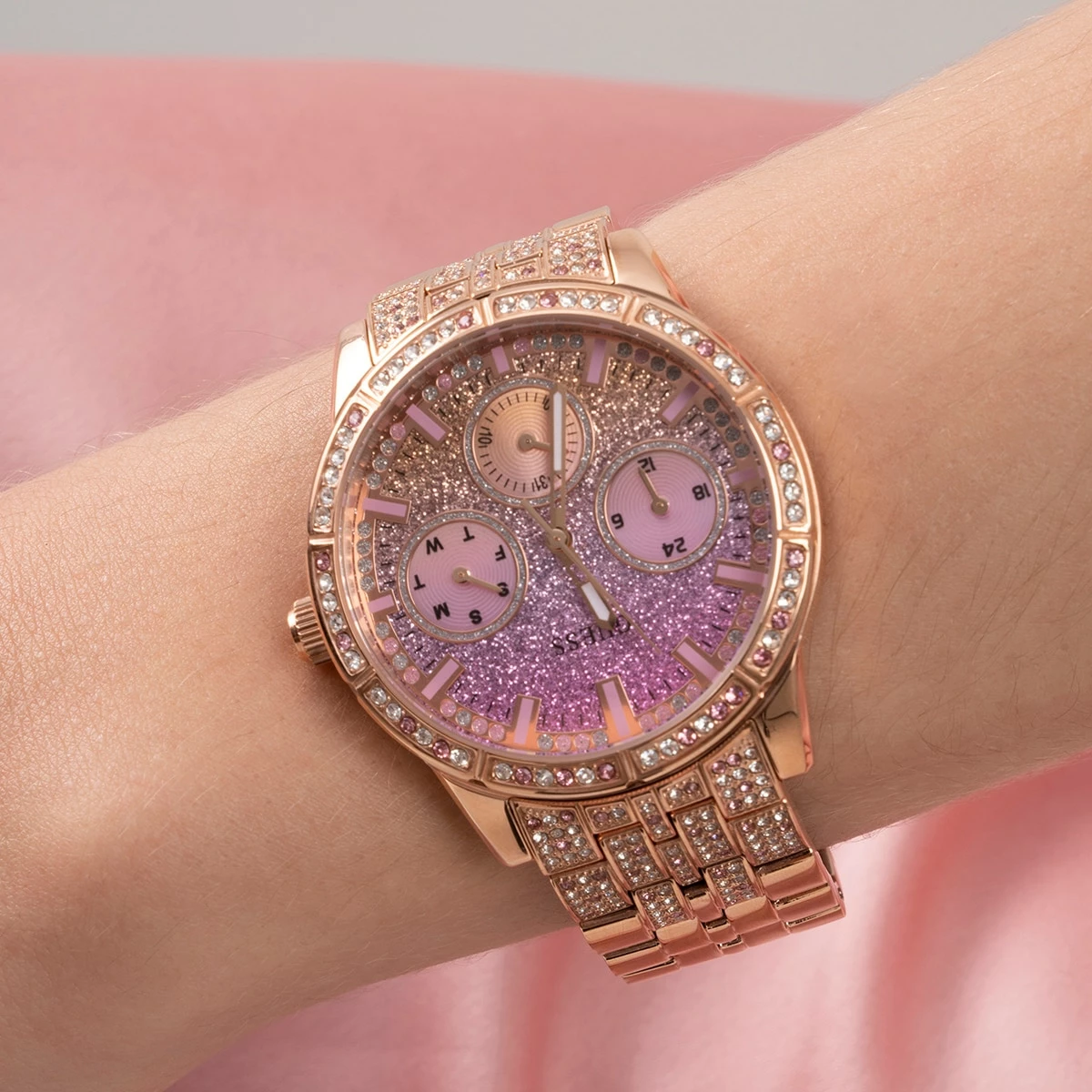 Guess Rose Gold/Multi Dial With Crystals Watch - GW0365L3 8 Guess Rose Gold/Multi Dial With Crystals Watch - GW0365L3 - Image 6